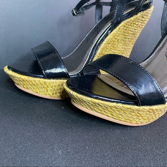 ❤️Playboy Sexy wedge strappy heels 👠 Black, NWOT Size 6 - Picture 12 of 14